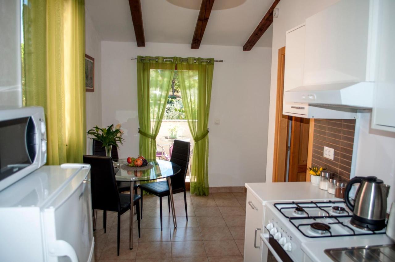Apartment Rosa 2 Rovinj Extérieur photo
